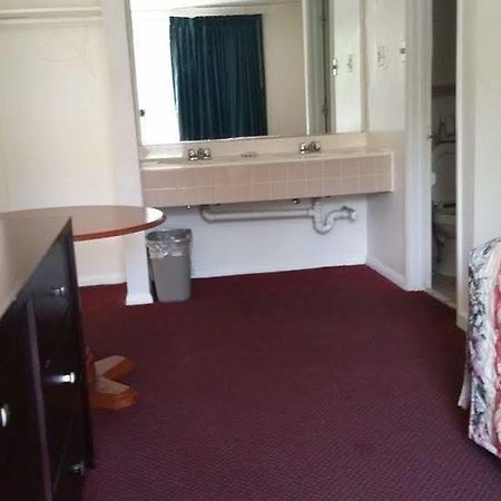 The Virginia Lodge Alexandria Εξωτερικό φωτογραφία